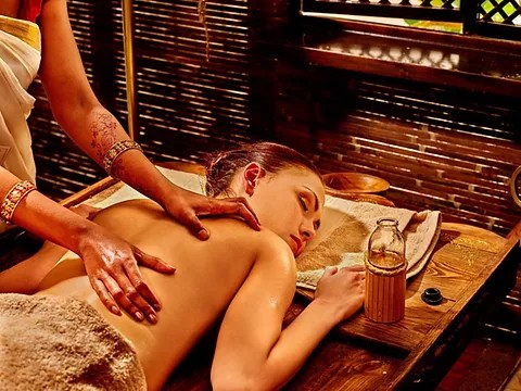 Rituel de Jaipur :  gommage corps ayurvédique et massage ayurvédique